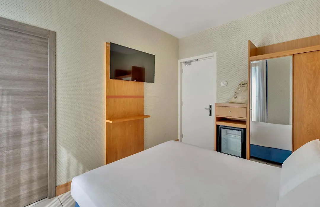 B&B Hotel Chioggia Airone-1