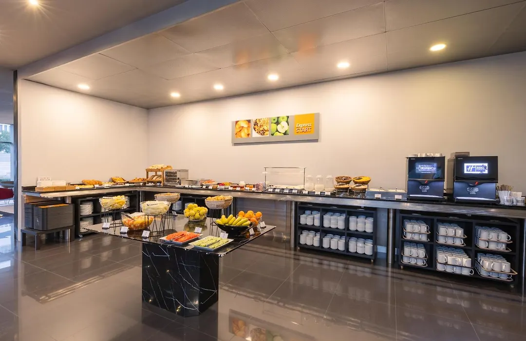 Holiday Inn Express Lisbon Alfragide By Ihg-1