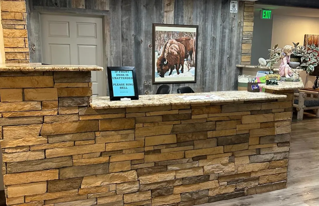 Alpine Inn & Suites Gunnison-1