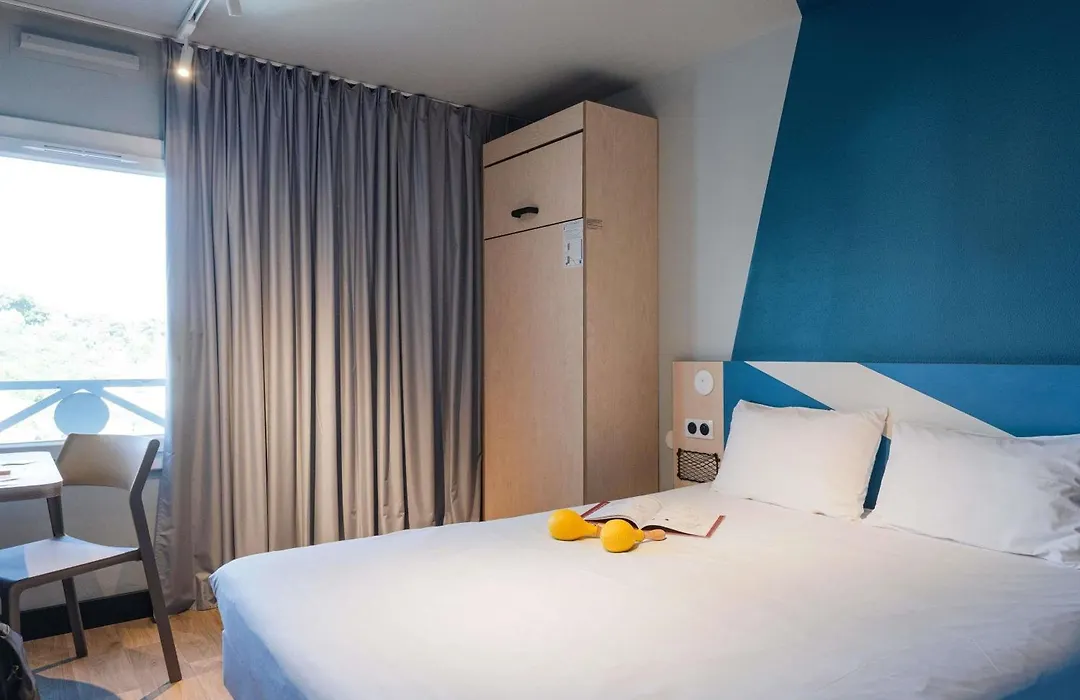 Ibis Budget Lyon Caluire Cité Internationale-1