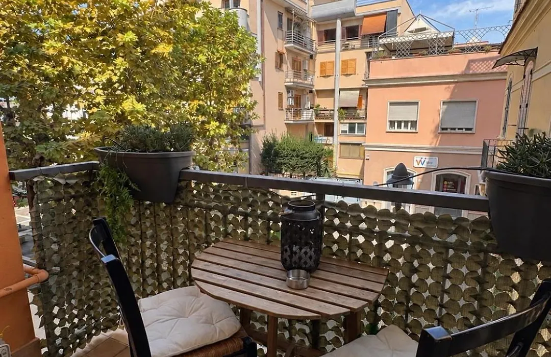 Favola Guesthouse Affittacamere-1