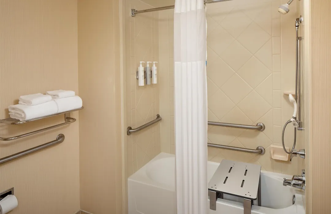 Hampton Inn & Suites Mystic-1
