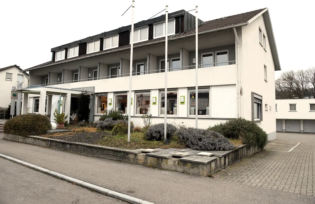 Hotel zur Flüh-1