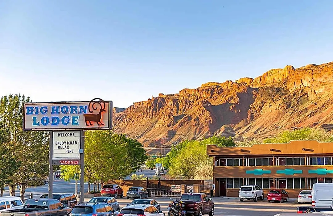 Big Horn Lodge, A Dazzler Select By Wyndham-1