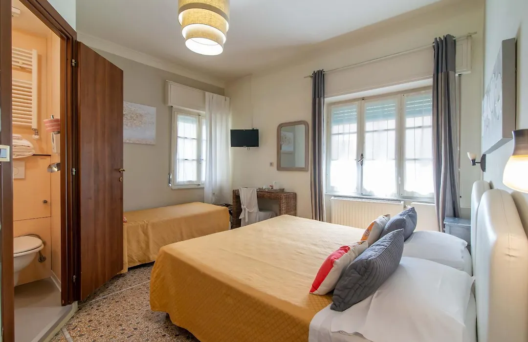 Hotel Gabbiano-1