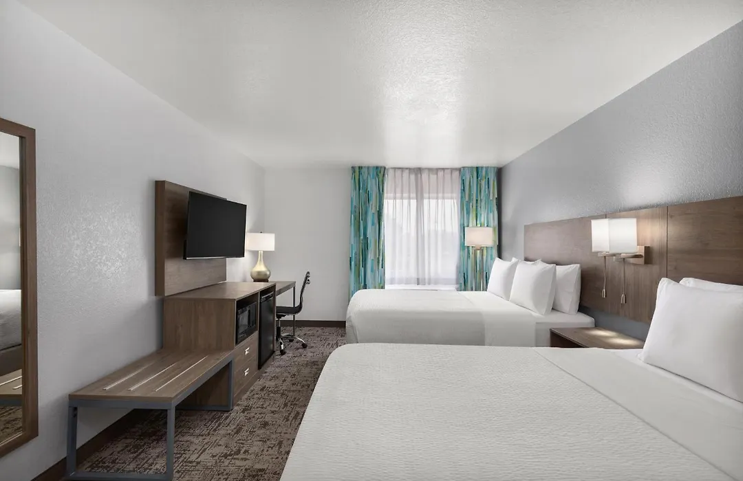 Garner Hotel Denver Airport Area By Ihg-1