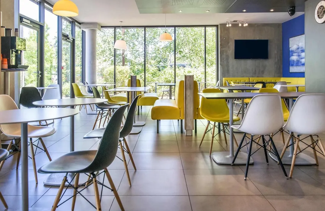 Ibis Budget Archamps Porte de Genève-1