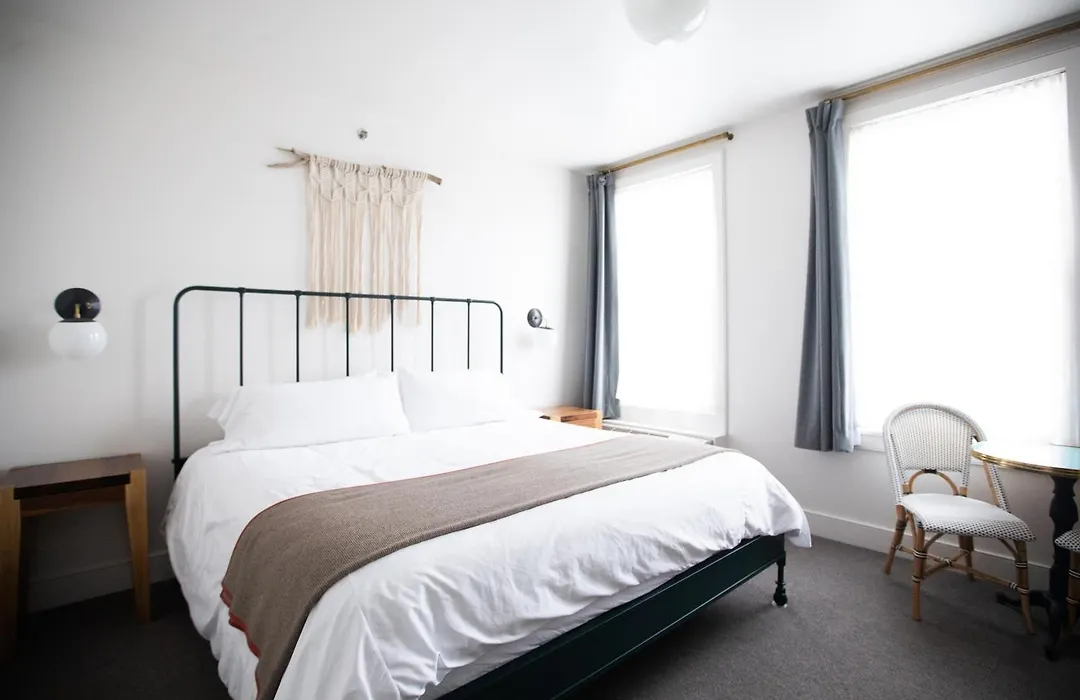 Surf Hotel-1