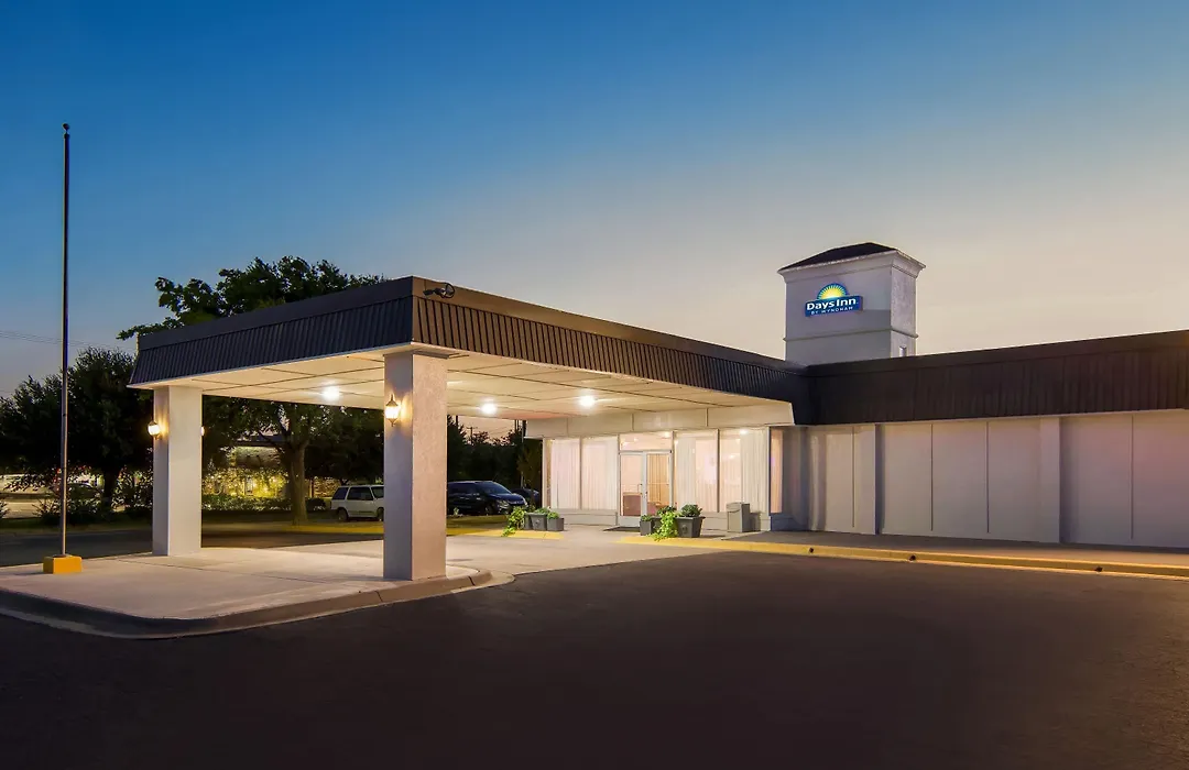Days Inn By Wyndham Hillsboro Tx-1