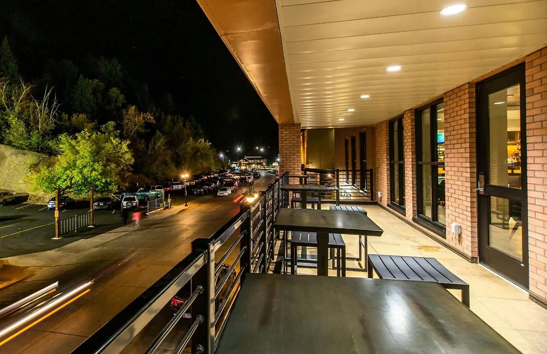 Four Points By Sheraton Deadwood-1
