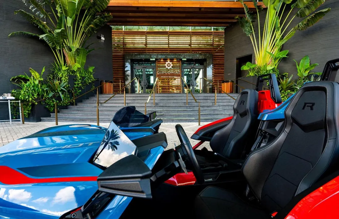 Signia By Hilton Diplomat Beach Resort-1