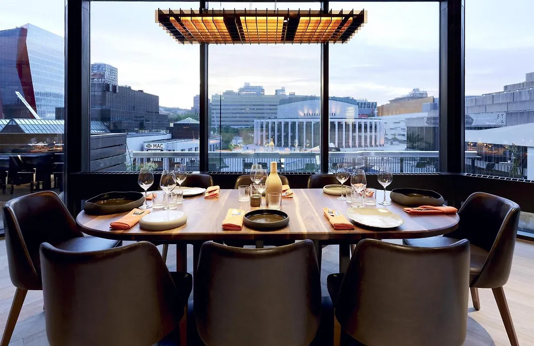Doubletree By Hilton Montreal-1