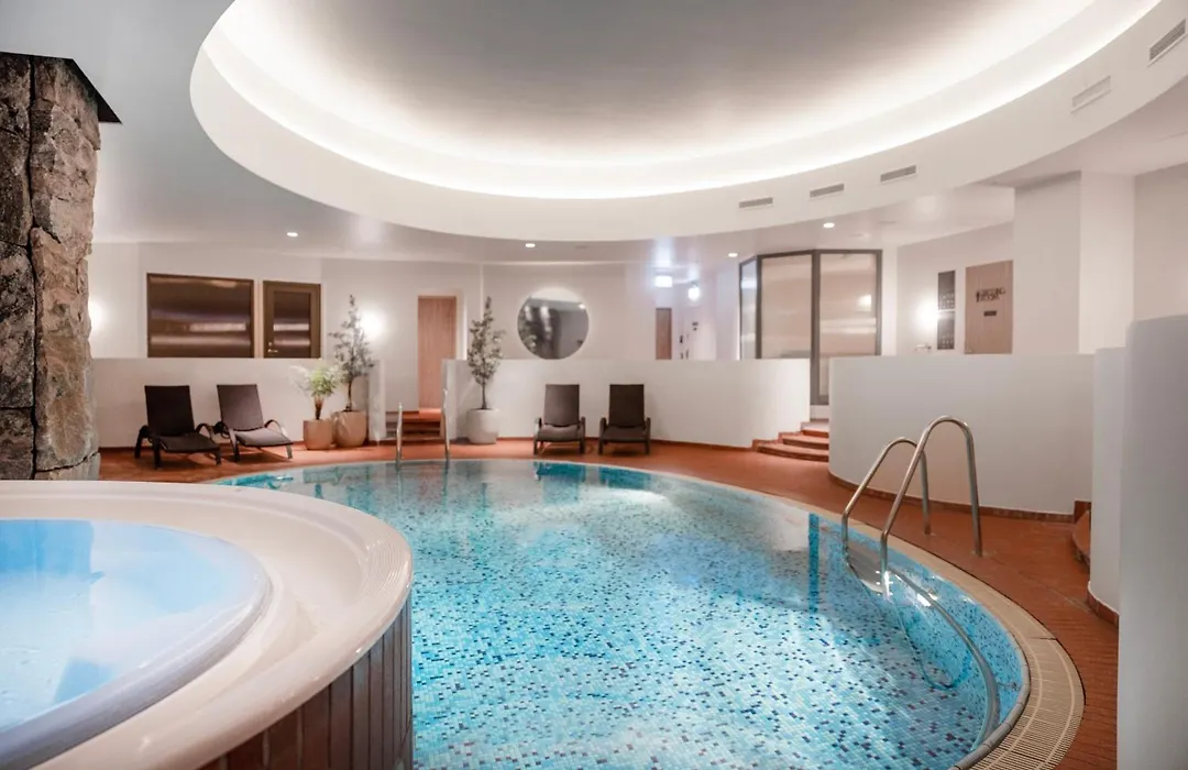 Radisson Blu Royal Viking Hotel, Stockholm, A Verified Net Zero Hotel-1