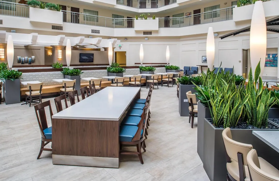 Embassy Suites By Hilton Seattle - Tacoma International Airport-1
