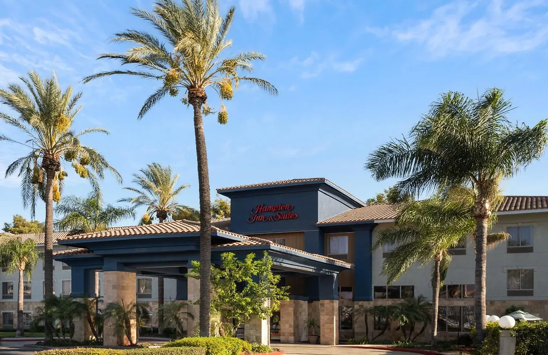 Hampton Inn & Suites Ontario-1