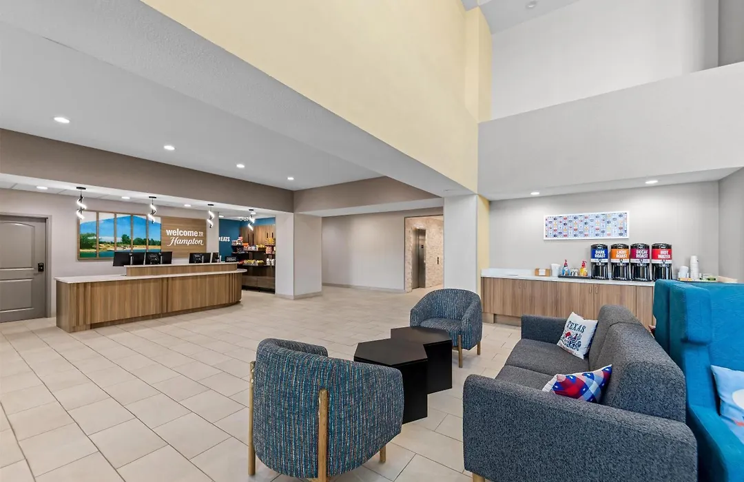 Hampton Inn & Suites Palestine-1