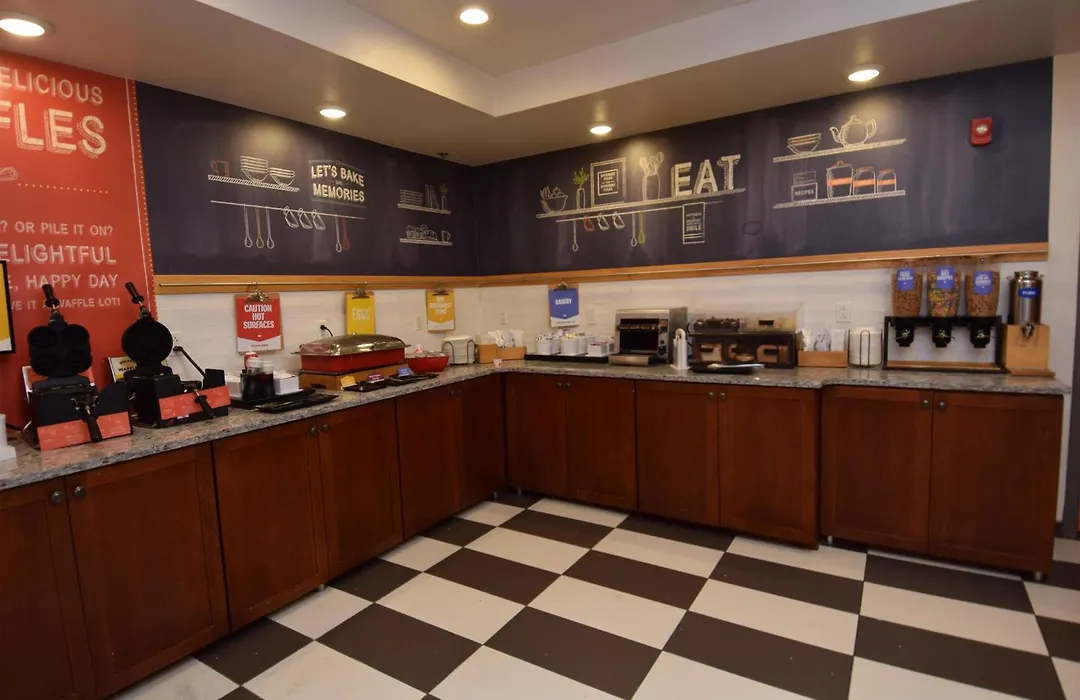 Hampton Inn Rochester Greece-1