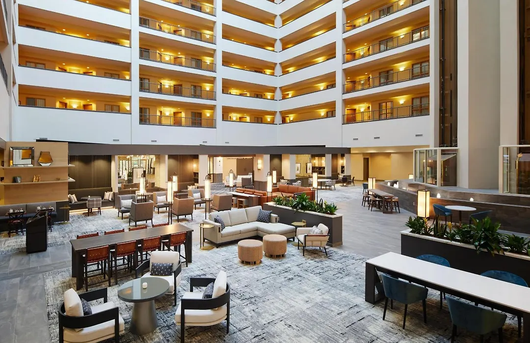 Hilton Charlotte Airport Hotel-1