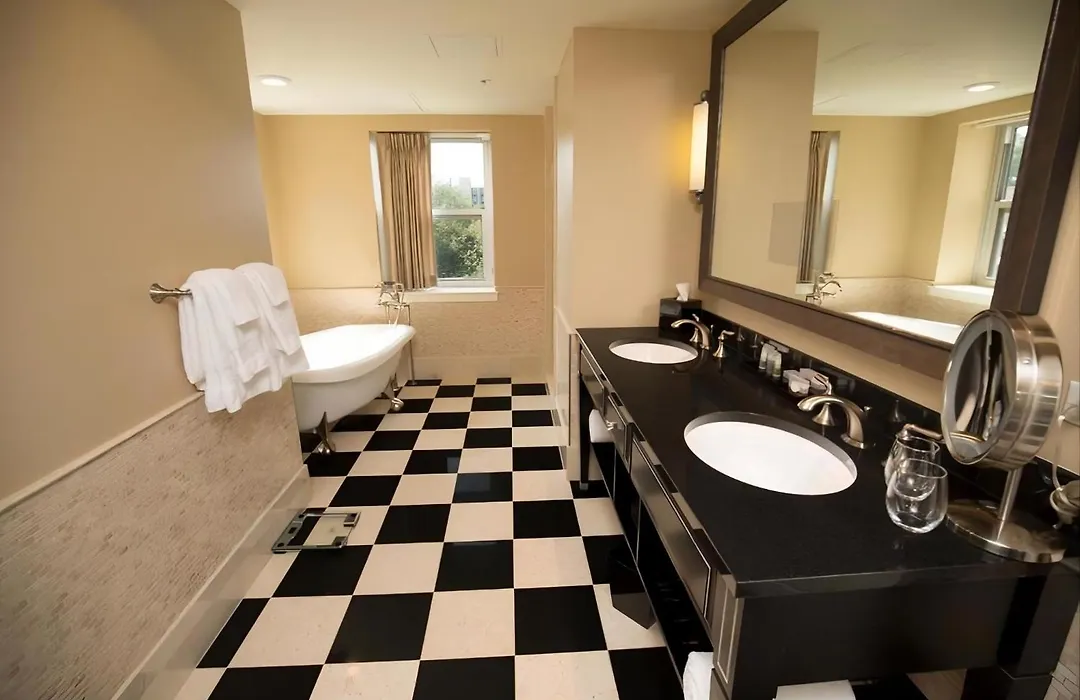 The Edgewater-1