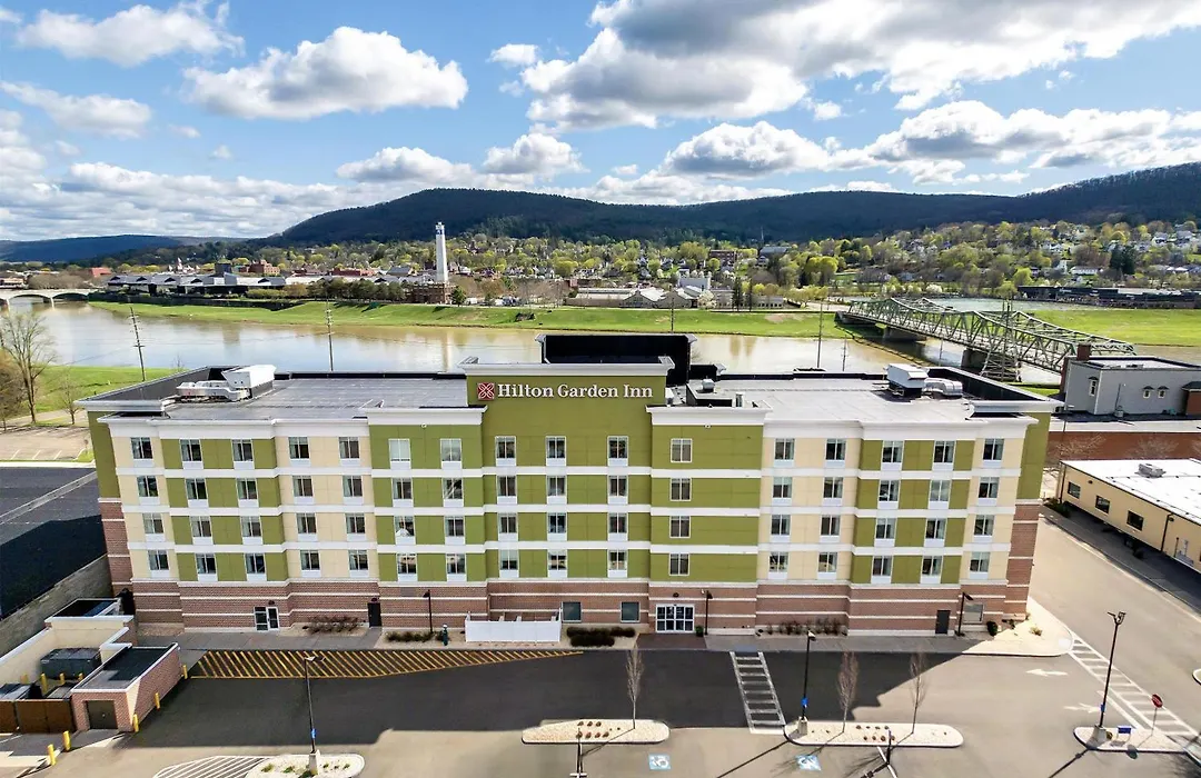 Hilton Garden Inn Corning Downtown-1