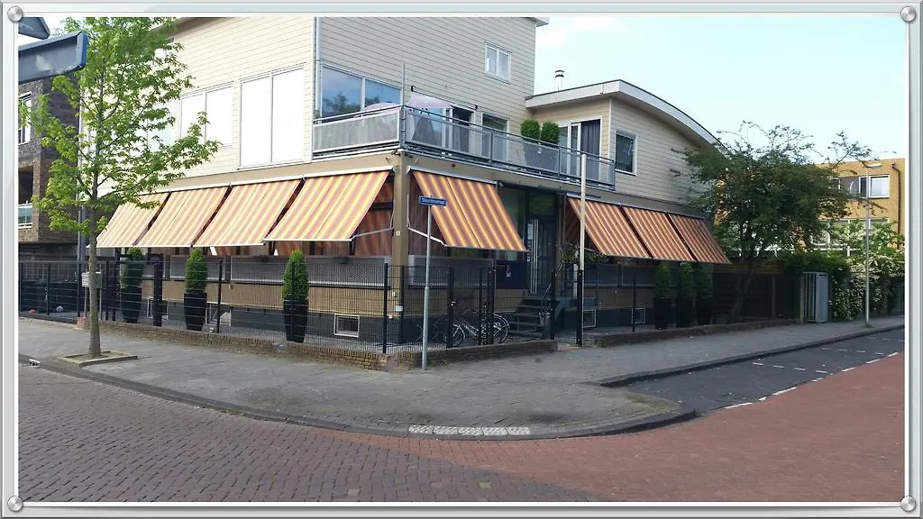 Hotel Holland Lodge-1