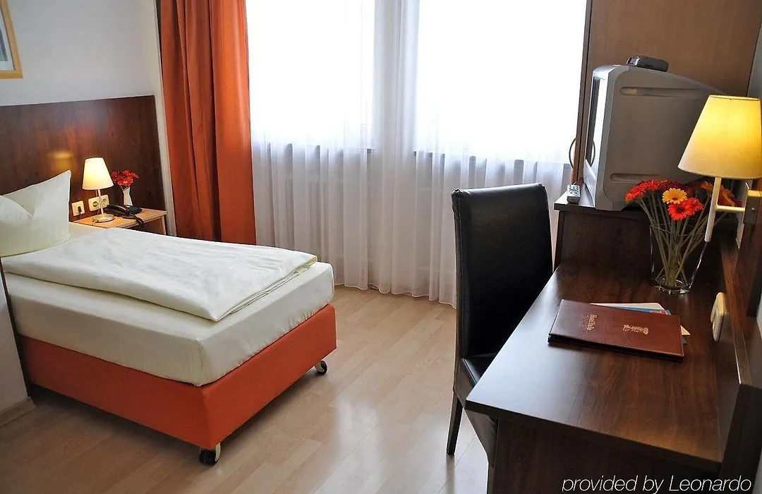 Hotel Italia-1