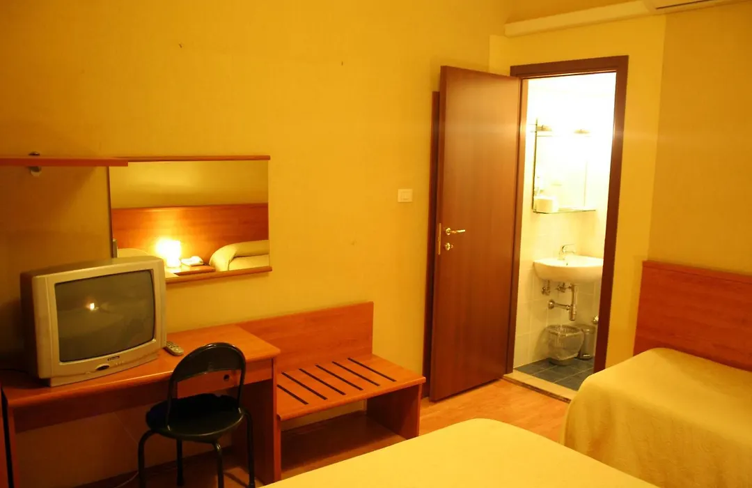 Hotel Romagna-1