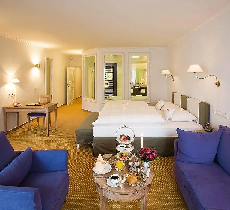 Romantik Hotel Hof Zur Linde-1