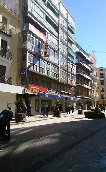 Hostal Residencia Avenida-1
