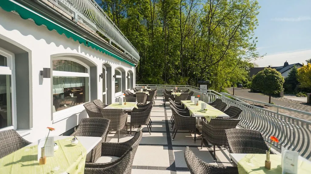 Landhotel Kristall-1