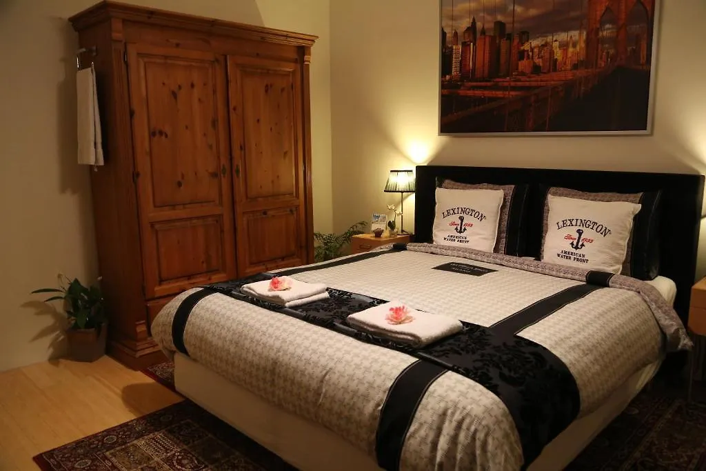 Antonius Bed And Breakfast-1