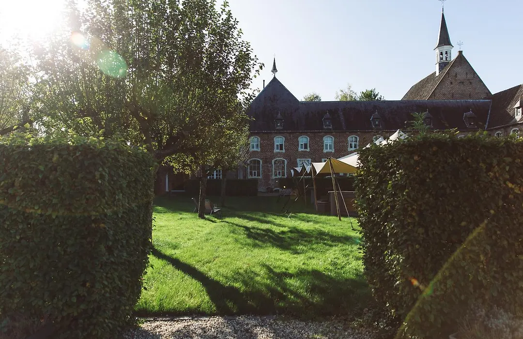Hotel Klooster Elsendael-1