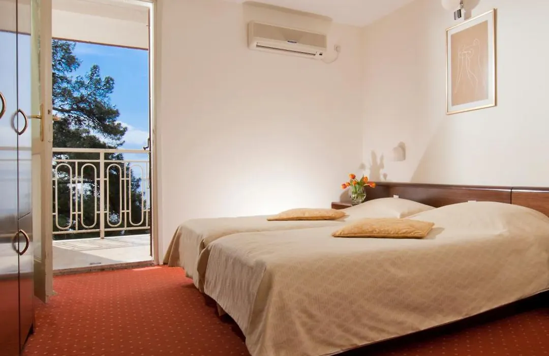 Hotel Opatija-1