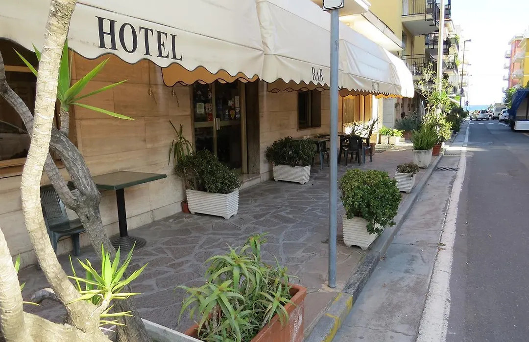 Hotel Fortuna-1