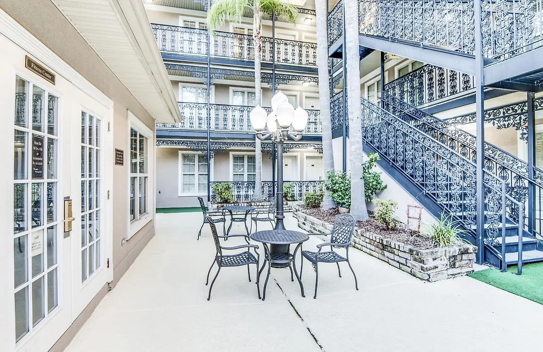 La Plaza Apartments-1