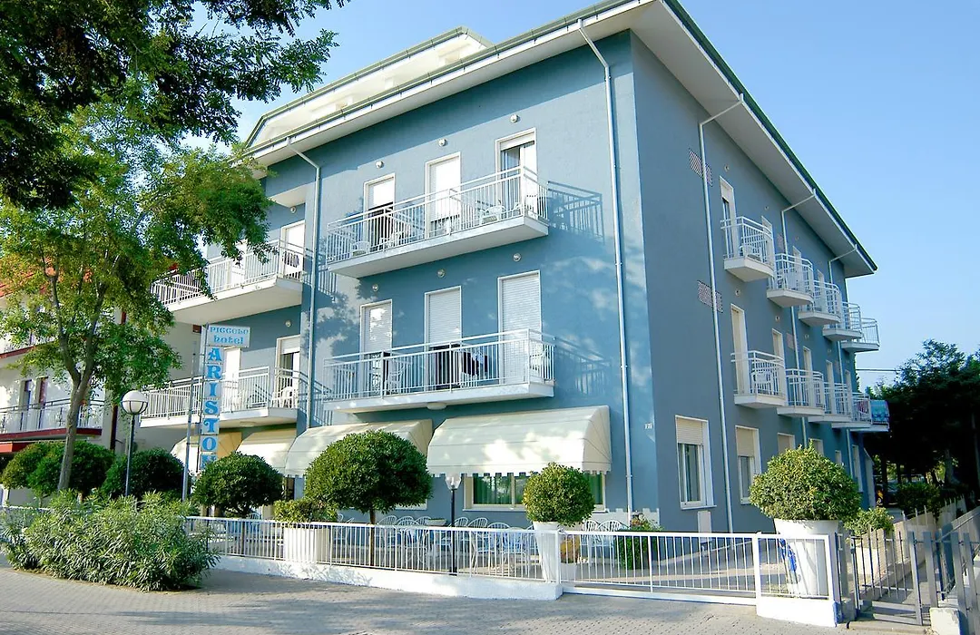 Piccolo Hotel Ariston-1