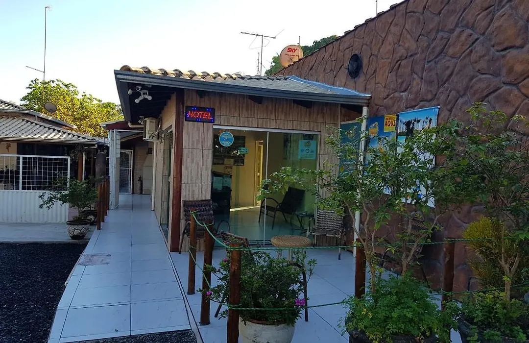 Camping Clube e Pousada Novilha de Ouro-1