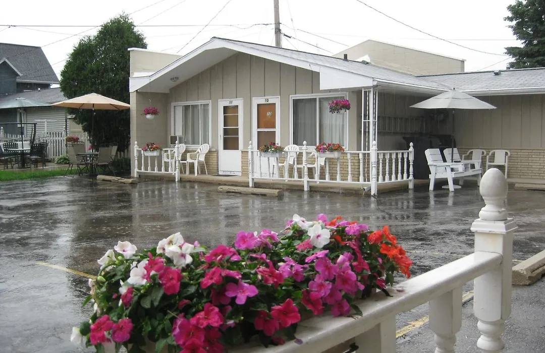 Inn Town Motel-1