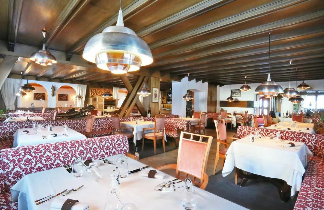 Hotel Condor-1
