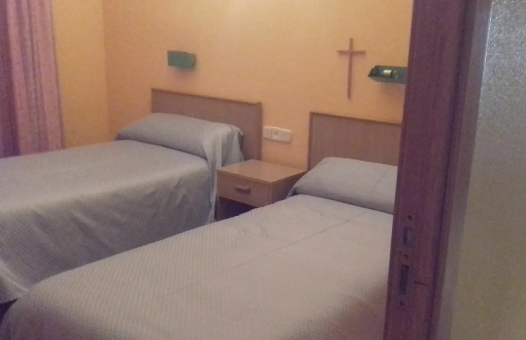 Hotel Residencia Marista Santa Maria Del Mar-1