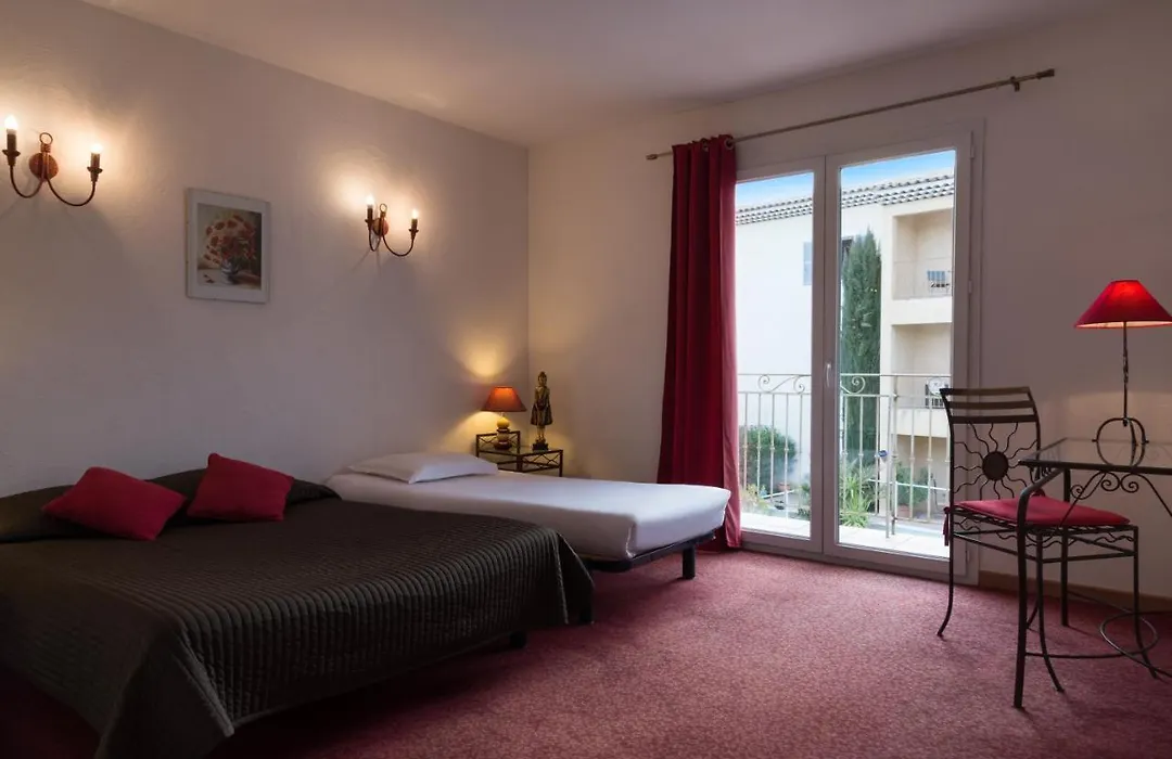 Hotel Le Village Provencal-1
