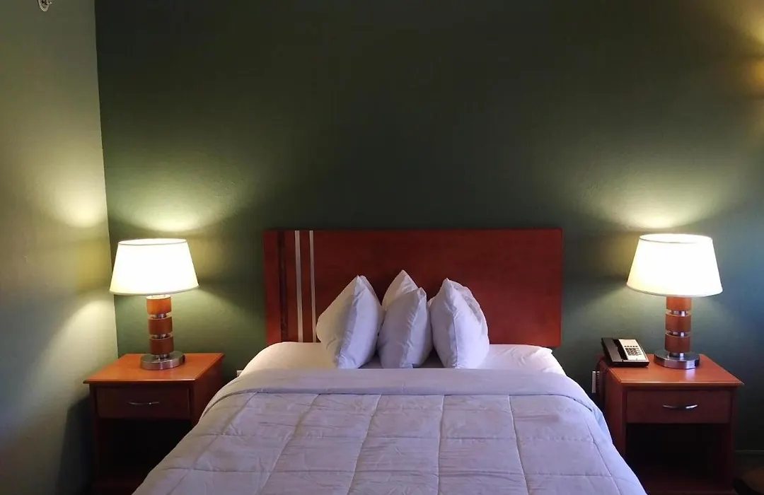 Marble Waters Hotel & Suites, Trademark By Wyndham (Adults Only)-1