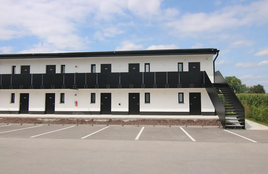 Oy Hotel By Wmm Hotels-1