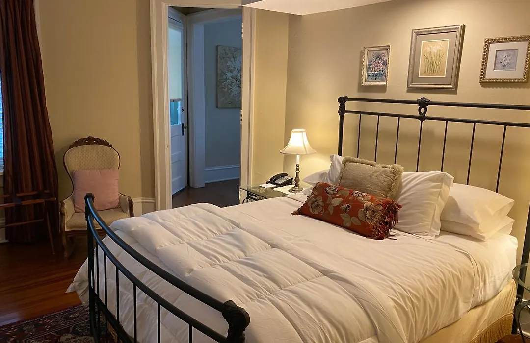 Inn At 835 Boutique Hotel-1