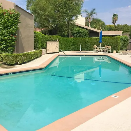 Palm Desert Paradise Permit# Str2020-0085-3