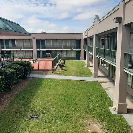 Hotel O Henderson Kerr Lake I 85 Nc-3