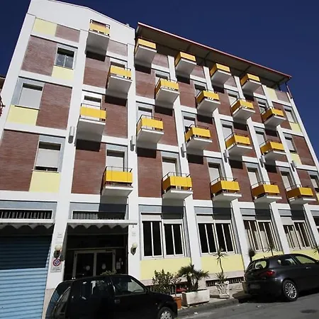 George Hotel-3