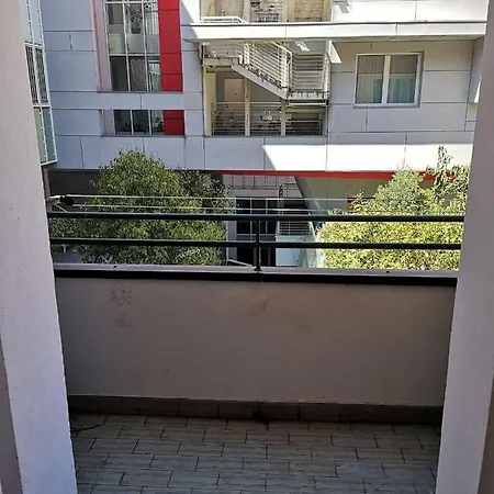 Camera E Bagno Privato A 3 Minuti Dalla Stazione-3