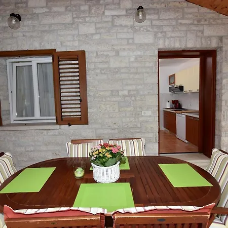 Apartments Lavizatic-2