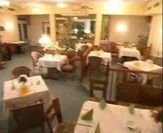 GreenLine Hotel Hellfeld-3